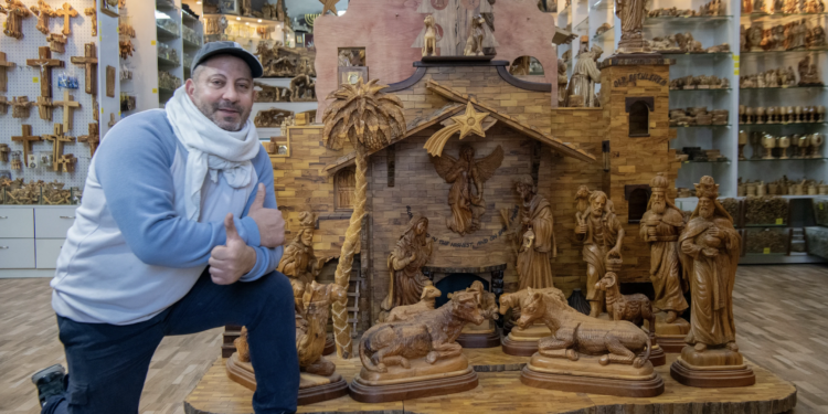 War, economic struggles threaten Bethlehem’s century-old crafts tradition