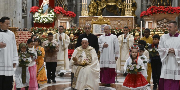Pope Francis on Christmas 2024: God is our hope during Jubilee Year