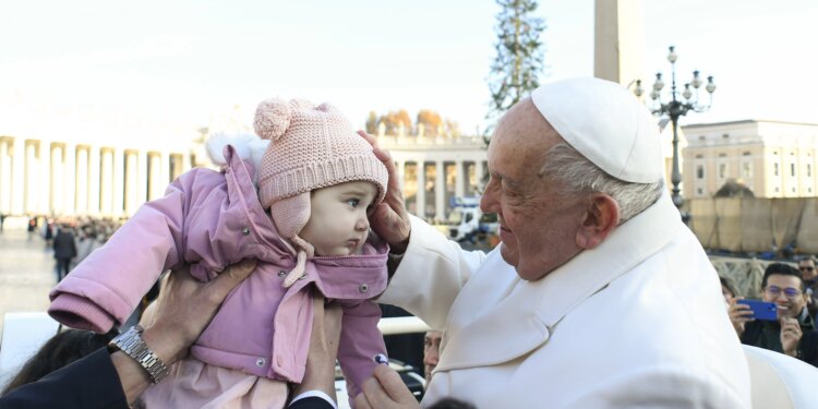Pope Francis at Wednesday general audience: Preaching must rely on Holy Spirit, keep homilies under 10 minutes