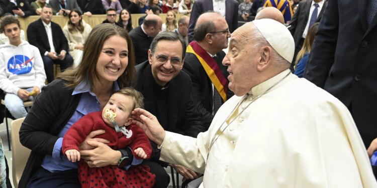 Pope Francis introduces monthly bonus for Vatican employees with large families