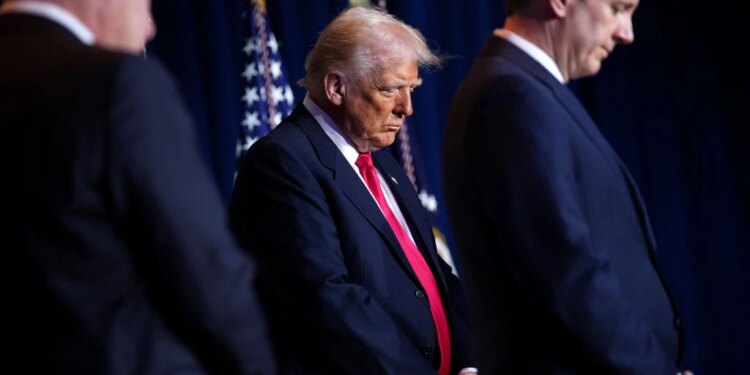 President Donald Trump at National Prayer Breakfast announces task force to end anti-Christian bias