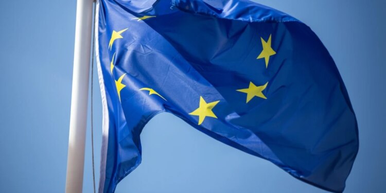 EU bishops call for unity and solidarity with Ukraine amid geopolitical uncertainty