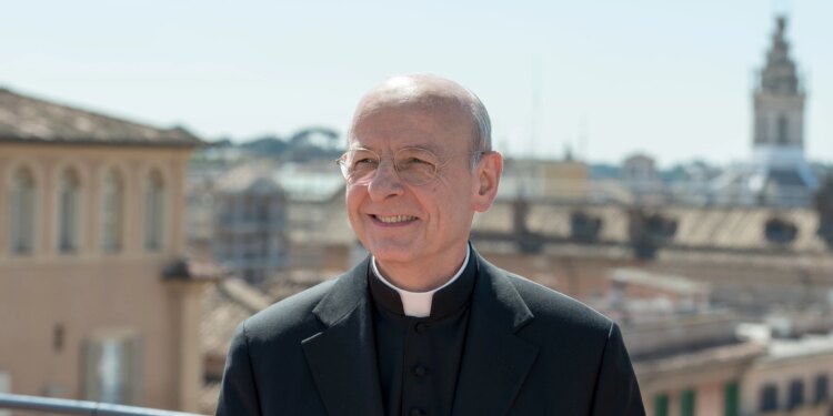 Opus Dei postpones adoption of new statutes
