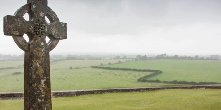 Poll takes pulse of religion, spirituality in Ireland