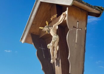 From an exorcist: 5 spiritual weapons to fight the devil