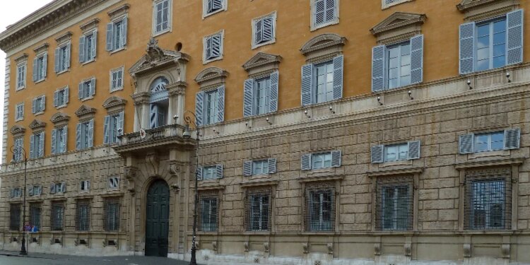 Vatican permits exclusively private devotion for alleged apparitions at Italian mountain