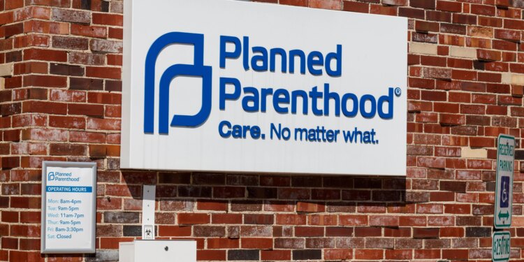 Over 2 dozen Planned Parenthood facilities shut down amid federal funding losses
