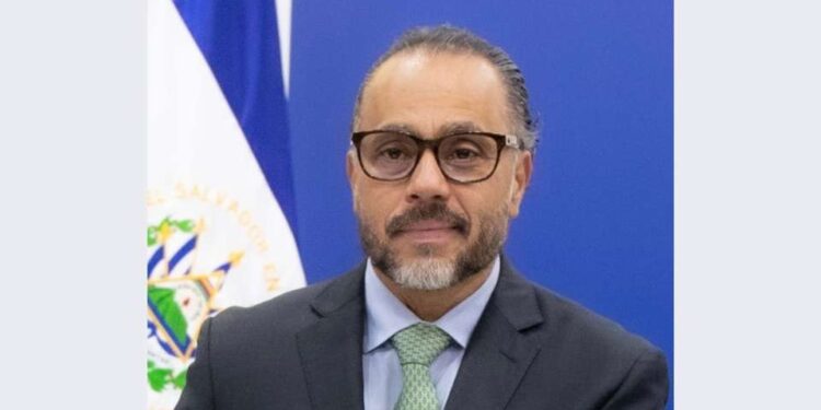 Nicaraguan-style law stokes fears in El Salvador