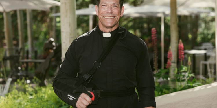 Father Mike Schmitz says college campus ministry is ‘best of both worlds’