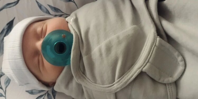 ‘World’s oldest baby’ born through embryo adoption 