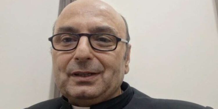 Calls from pope to Gaza church bring 'great joy:' parish priest