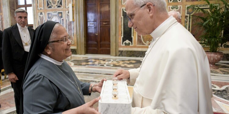 Pope Leo XIV highlights the value of the vow of obedience 