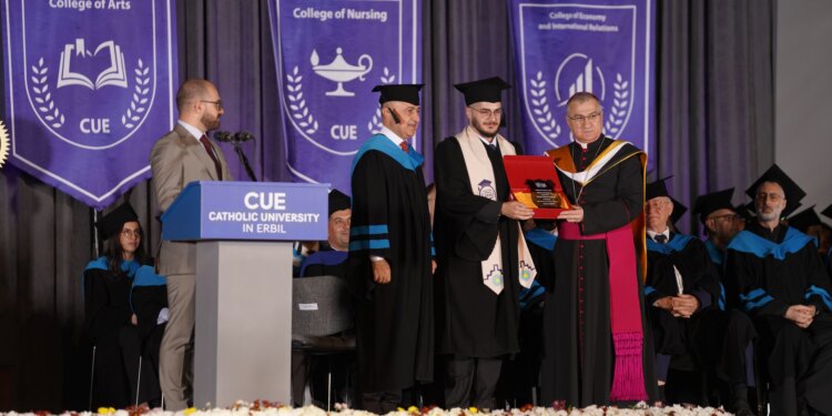 Catholic University in Erbil, Iraq, graduates 114 students amid strong church and diplomatic presence