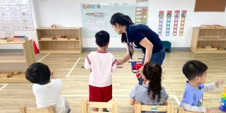 Cambodian group breaking down barriers for autistic kids
