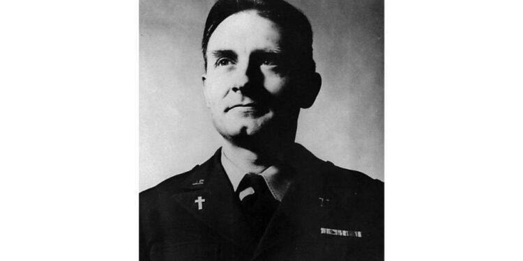 US Army comic honors chaplain, Korean War POW