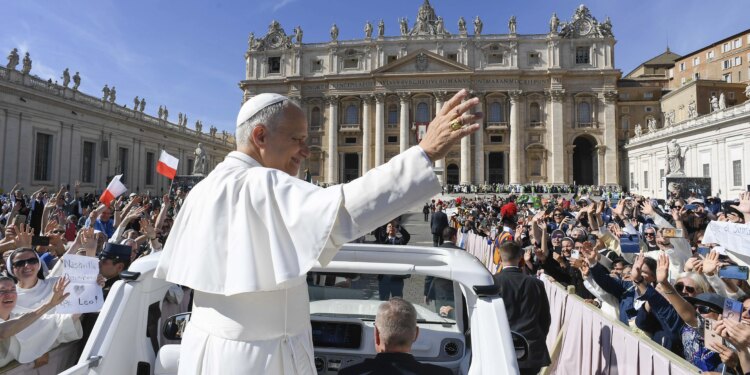 Pope Leo XIV urges consecrated persons to be ‘hungry for holiness’