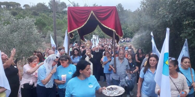Thousands join procession in Lebanon in honor of humble priest up for sainthood