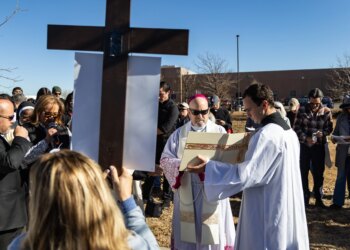 Bishops lead Stations of the Cross at Colorado ICE center, urges dignity for migrants