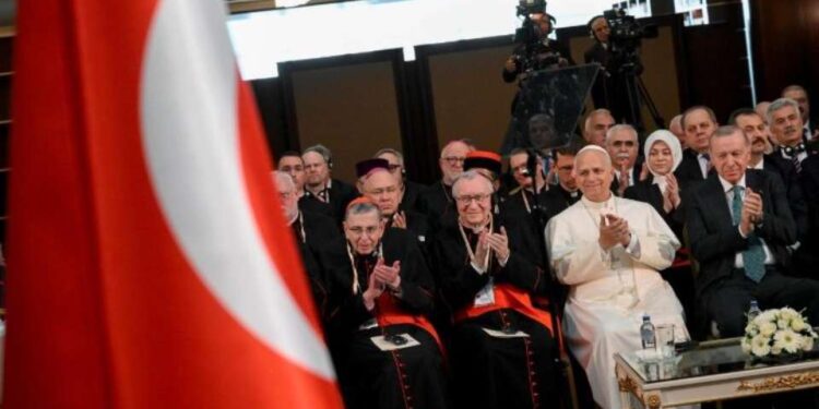 Pope in Turkey, calls for global dialogue and peace