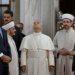 Pope Leo XIV visits emblematic Turkish mosque in sign of fraternity with Muslims