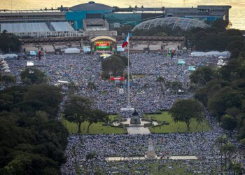 Filipino archbishop asks Catholics to attend protests against government corruption