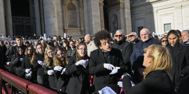 Liturgical singing requires ‘a deep spiritual life,’ Pope Leo XIV says