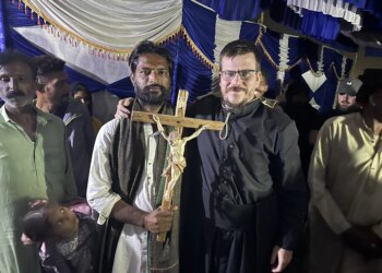 Missionaries liberate Christian slaves from bondage in Pakistan