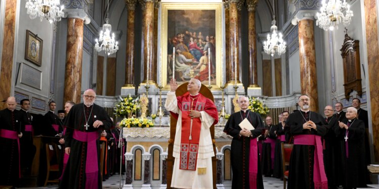 Immigrants, converts, and students reflect on Pope Leo’s visit to Istanbul’s Holy Spirit Cathedral
