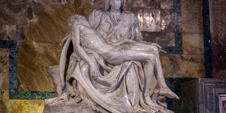 Virgin Mary doesn’t have ‘the role of holding back God’s wrath,’ Vatican expert says