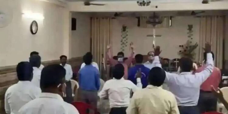 Indian court rules 'no crime' in preaching, distributing the Bible