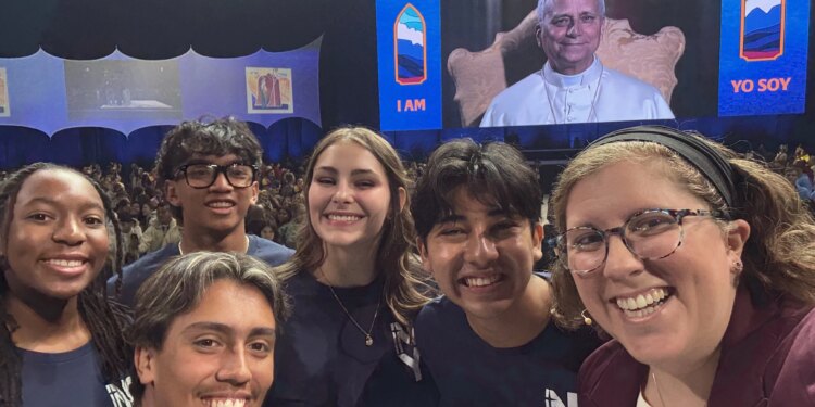Teens who spoke with Pope Leo XIV reflect on the conversation 