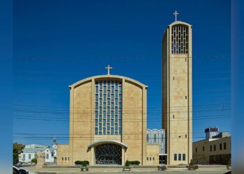 Ohio Catholic high school and diocese hit with 4 lawsuits over alleged student-led bullying, abuse